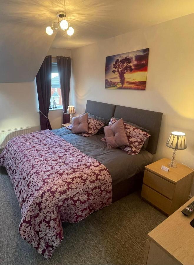 Luxury Portrush Holiday Homes - The Green, Portrush Sleeps 12 - 5 Bedrooms Kültér fotó